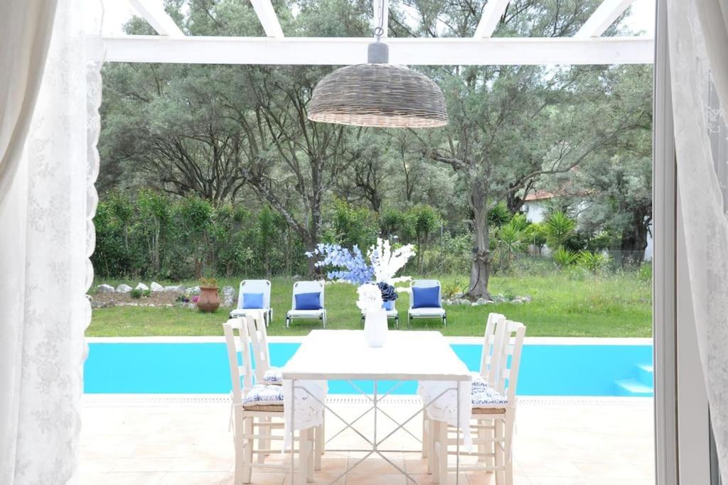 Villa Erietta Near Lefkas Center Apolpaina Exterior foto